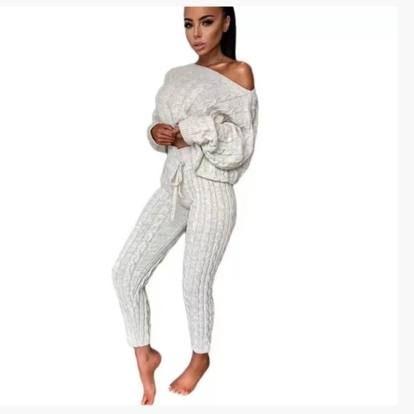 *Last one* Casual Ribbed Knit Crop Sweater Set - Picture 4 of 8
